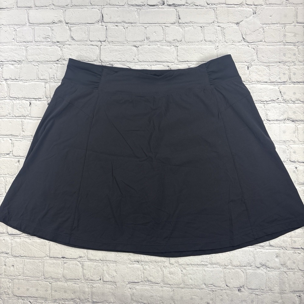Mountain Hardwear Dynama Skirt Skort Women's Size XL Black Athletic Hike Travel